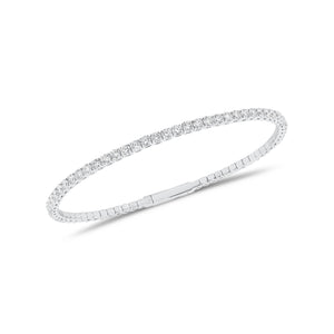2.89 ct Diamond Bangle Bracelet - 18K gold weighing 6.59 grams - 67 round diamonds weighing 2.89 carats