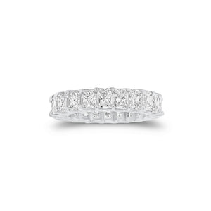 4.47 ct Radiant-Cut Diamond Eternity Band - 18K gold weighing 4.60 grams - 22 radiant-cut diamonds weighing 4.47 carats (GIA-graded F-color, VS clarity)