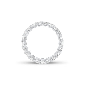 Cushion-Cut Diamond Eternity Ring - 18K gold weighing 3.20 grams - 21 cushion-cut diamonds weighing 2.99 carats (GIA-graded F-G color, VS2 clarity)