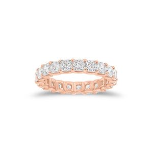 Cushion-Cut Diamond Eternity Ring - 18K gold weighing 3.20 grams - 21 cushion-cut diamonds weighing 2.99 carats (GIA-graded F-G color, VS2 clarity)