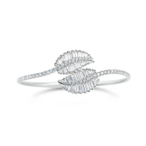 Diamond Bypass Leaf Bangle - 14kt yellow gold 12.60 grams - 56 straight baguettes weighing 1.50 ct - 46 round brilliant cut diamonds weighing 0.83 ct