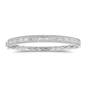 Round & Baguette Diamond Bangle - 14K gold weighing 13.12 grams - 143 round diamonds totaling 1.92 carats - 24 straight baguettes weighing 0.73 carats