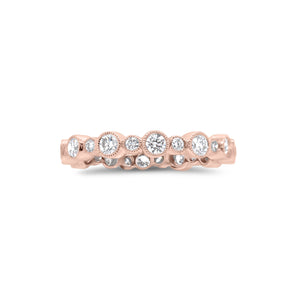 Diamond Eternity Band with Milgrain - 18K gold weighing 2.41 grams - 24 round diamonds totaling 0.86 carats