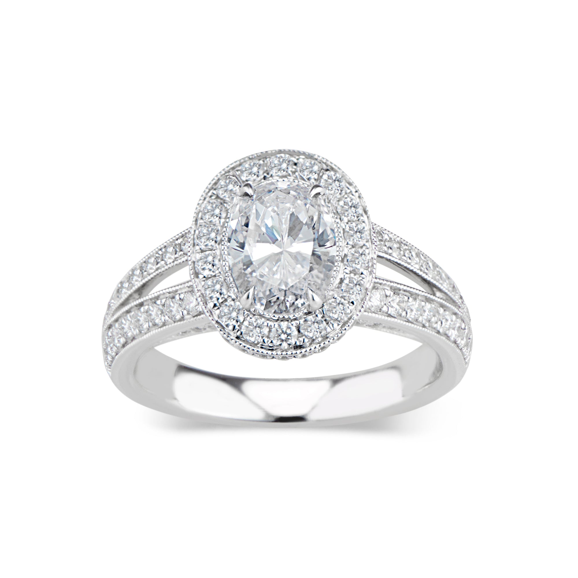 Oval Halo Diamond Engagement Ring with Split Shank - 18K weighting 6.08 GR - 112 round diamonds totaling 0.90 carats