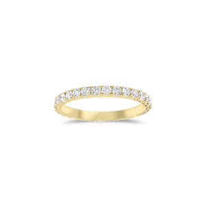 Diamond eternity band - 18K gold weighing 1.52 grams - 30 round diamonds totaling 0.84 carats