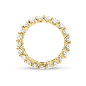 Oval Diamond Eternity Band - 18K gold weighing 3.11 grams - 21 oval brilliant-cut diamonds totaling 3.15 carats (GIA-graded G color, VS clarity)