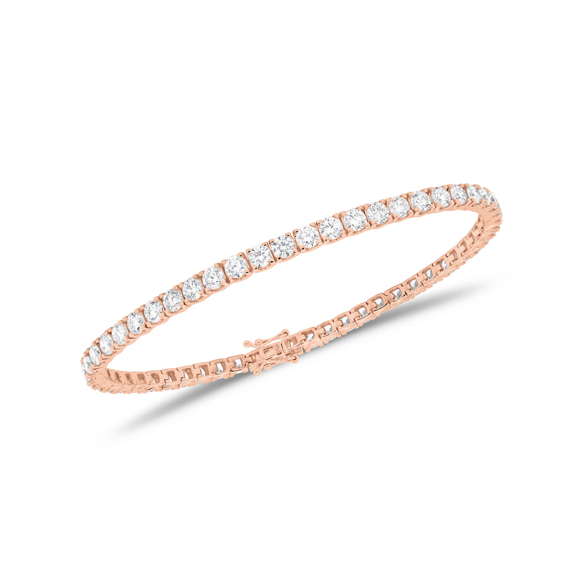 5.90 ct Diamond Tennis Bracelet - 18K gold weighing 11.69 grams - 54 round diamonds weighing 5.90 carats
