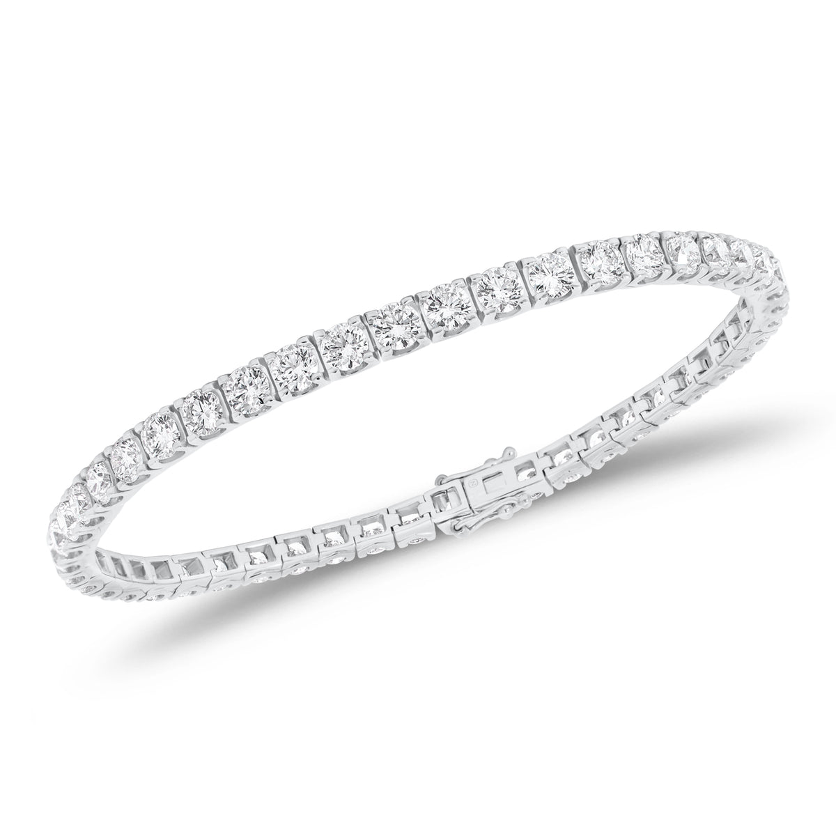 7.77 ct Diamond Tennis Bracelet - 14K gold weighing 12.26 grams - 47 round diamonds weighing 7.77 carats