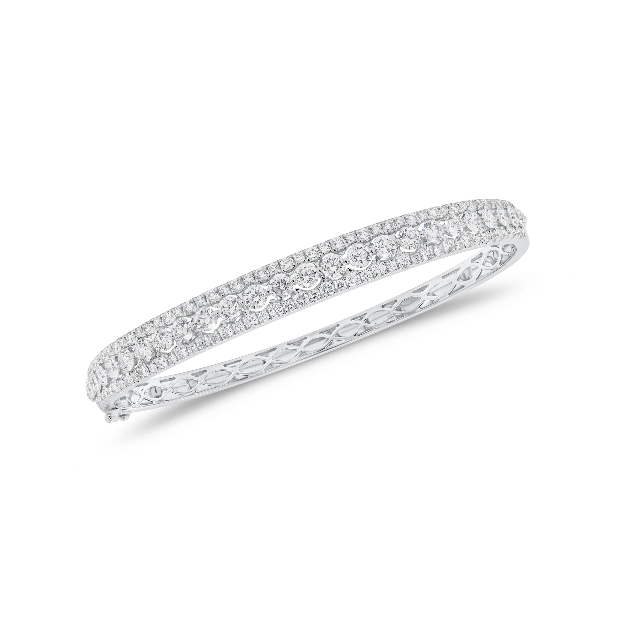 Diamond Pattern Bangle Bracelet - 18K gold weighing 13.22 grams  - 127 round diamonds weighing 3.57 carats