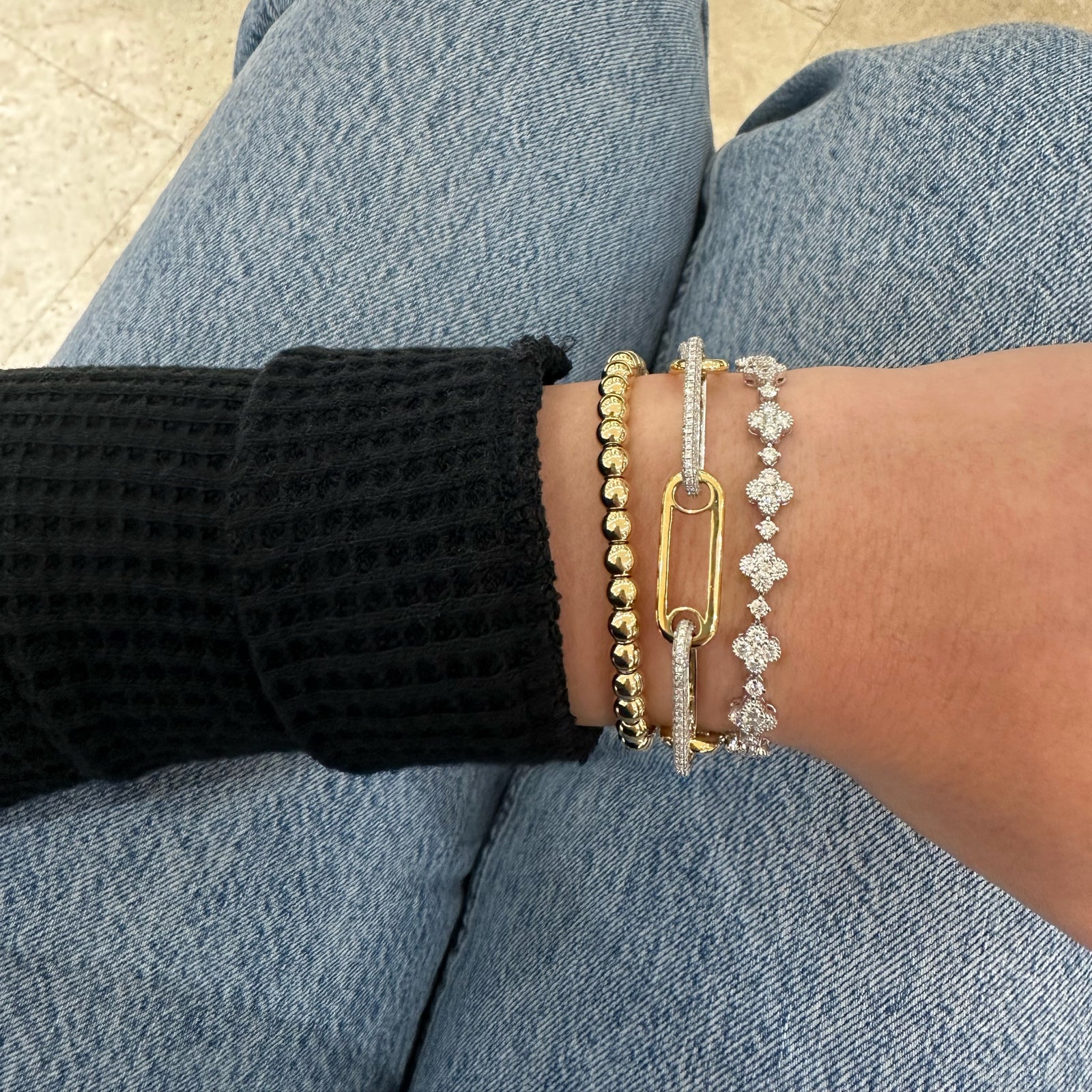 Two-Tone Gold & Paperclip Chain Bracelet - 18K gold weighing 27.01 grams  - 679 round diamonds weighing 3.34 carats