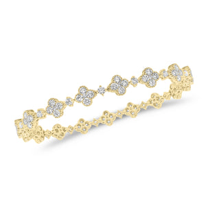 Diamond Clover Link Bracelet - 18K gold weighing 12.20 grams - 102 round diamonds weighing 4.68 carats