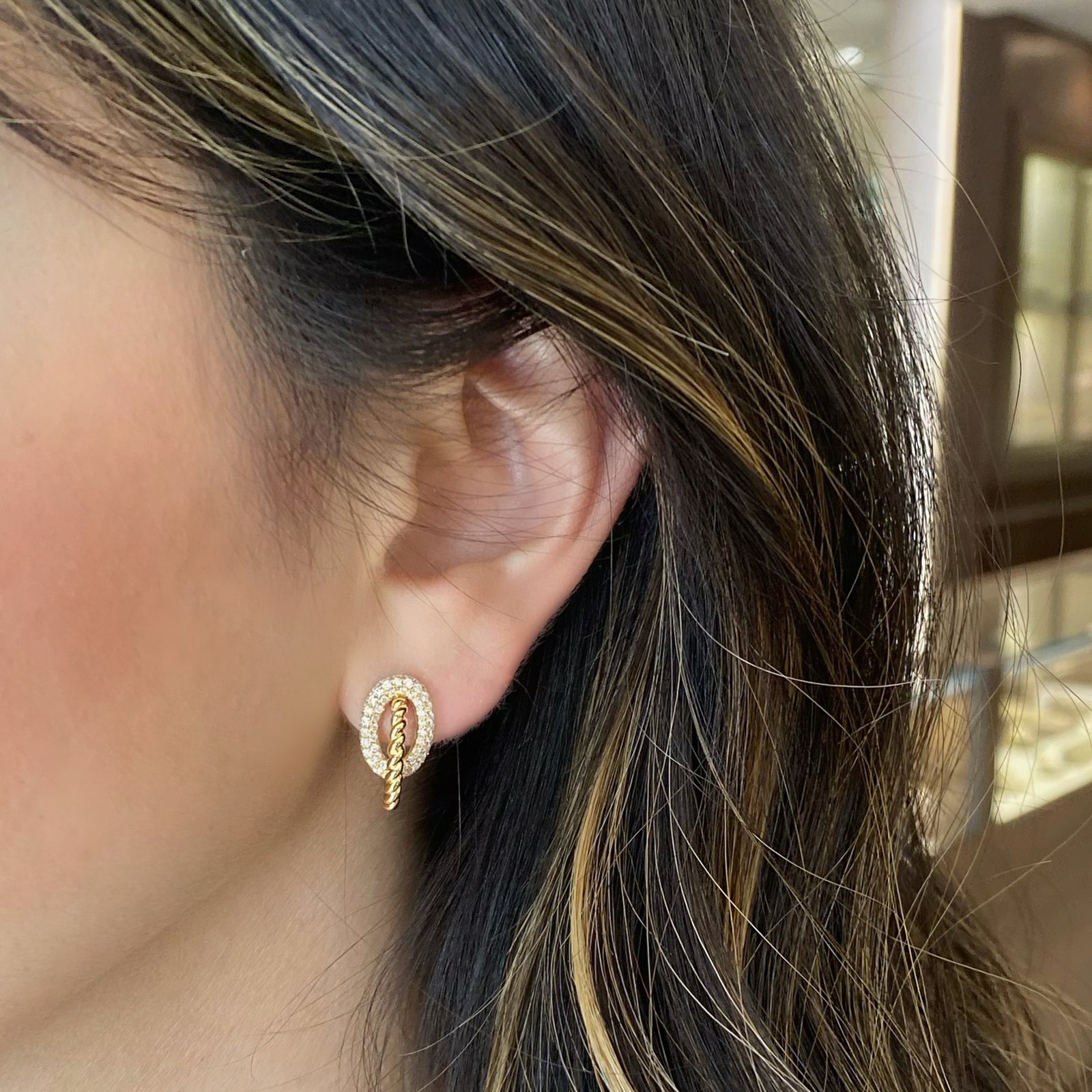 Diamond Oval & Gold Rope Stud Earrings - 18K gold weighing 5.12 grams - 136 round diamonds weighing 0.92 carats