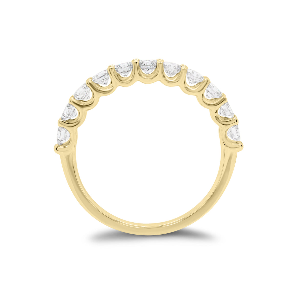 0.81 ct Diamond Wedding Band - 18K gold weighing 2.32 grams  - 11 round diamonds weighing 0.81 carats