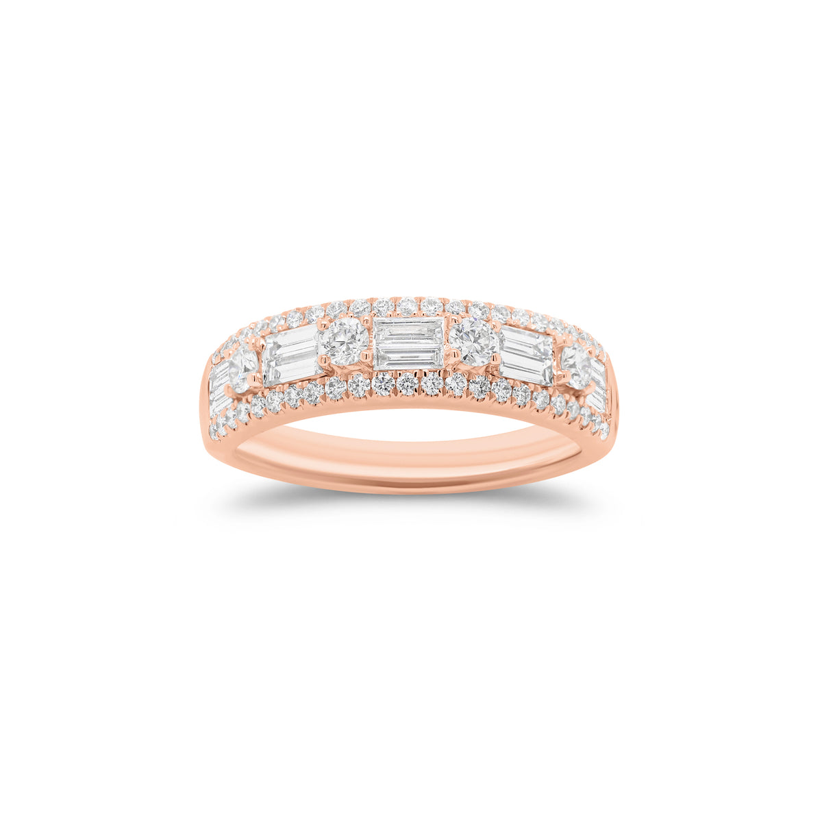 Round & baguette diamond pattern ring - 18K gold weighing 4.45 grams - 50 round diamonds weighing 0.45 carats - 10 straight baguettes weighing 0.43 carats