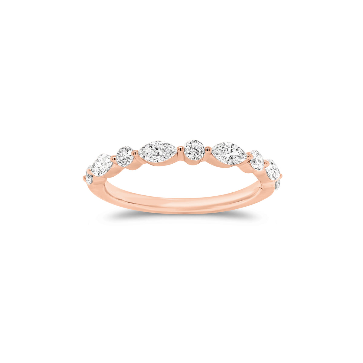 Marquise-Shaped & Round Diamond Wedding Band - 18K gold weighing 1.51 grams - 5 round diamonds weighing 0.18 carats - 4 marquise-shaped diamonds weighing 0.31 carats