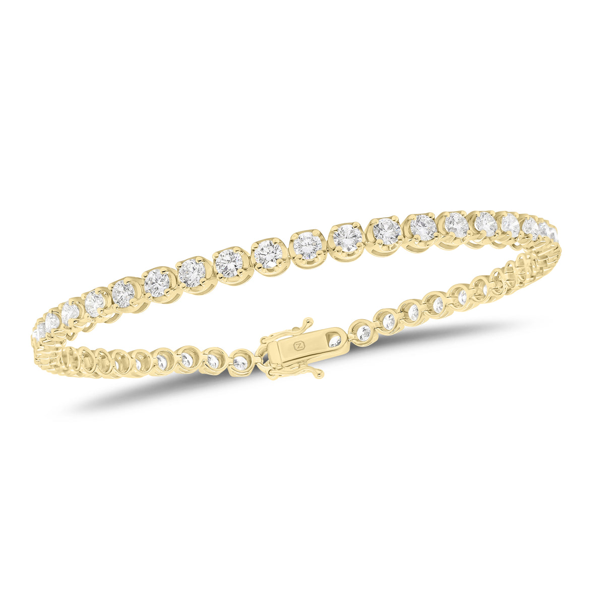 3.76 ct Diamond Tennis Bracelet - 14K gold weighing 7.38 grams  - 46 round diamonds weighing 3.76 carats
