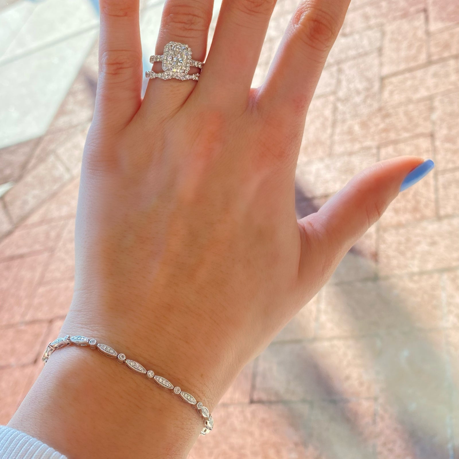 Diamond Stacking Eternity Ring  -18k gold weighing 1.75 grams.  -40 round diamonds weighing .76 carats.