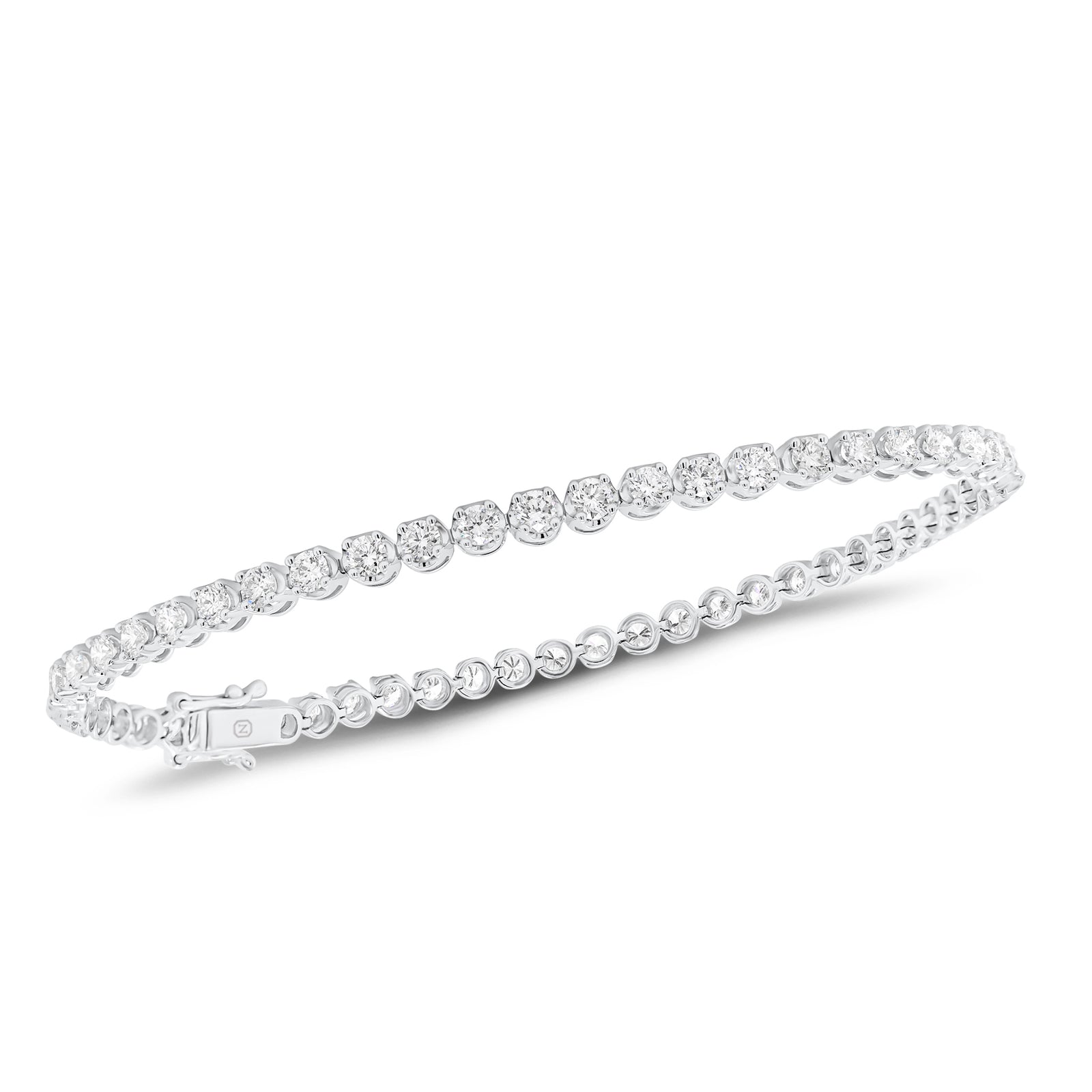 2.72 ct Diamond Tennis Bracelet  14K gold weighing 5.94 grams  - 54 round diamonds weighing 2.72 carats