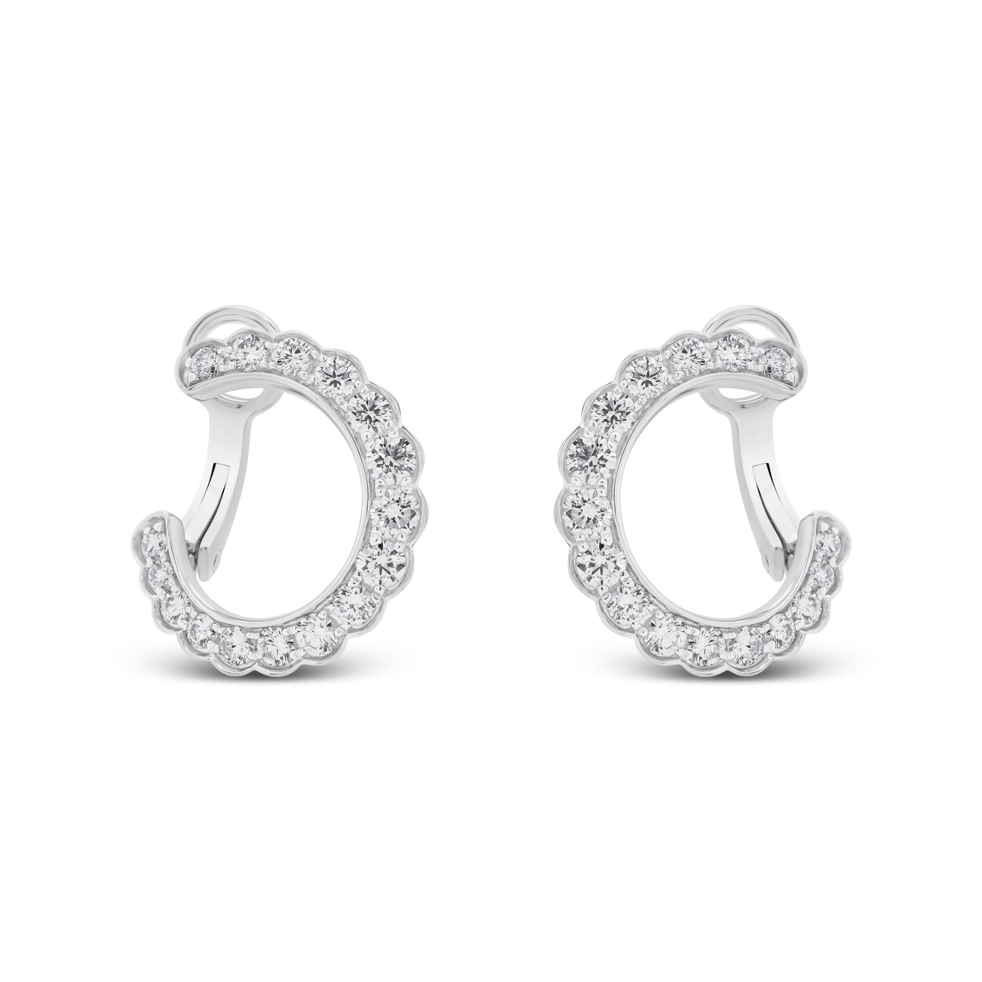 Diamond scalloped front-facing hoop earrings - 18K gold weighing 4.23 grams  - 32 round diamonds totaling 1.02 carats