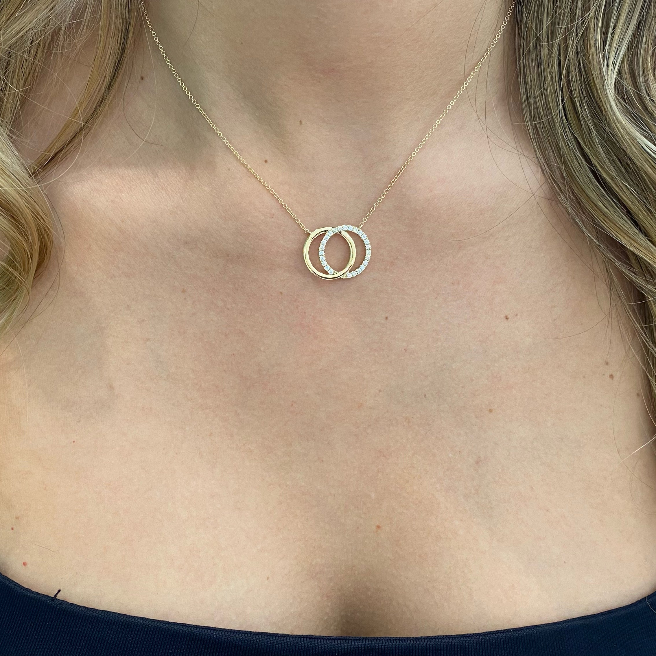 Diamond & Gold Interlocking Circles Necklace - Nuha Jewelers
