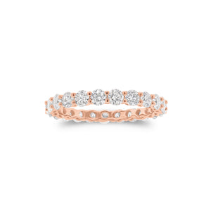 Diamond Shared Prong Eternity Ring - 18K gold weighing 1.47 grams  - 23 round diamonds weighing 1.65 carats