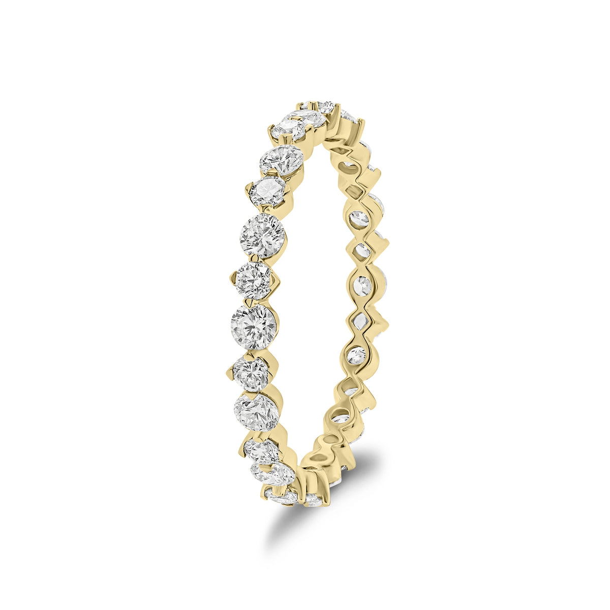 Circles and Diamonds Eternity Ring - 18K gold weighing 0.95 grams  - 28 round diamonds weighing 0.97 carats