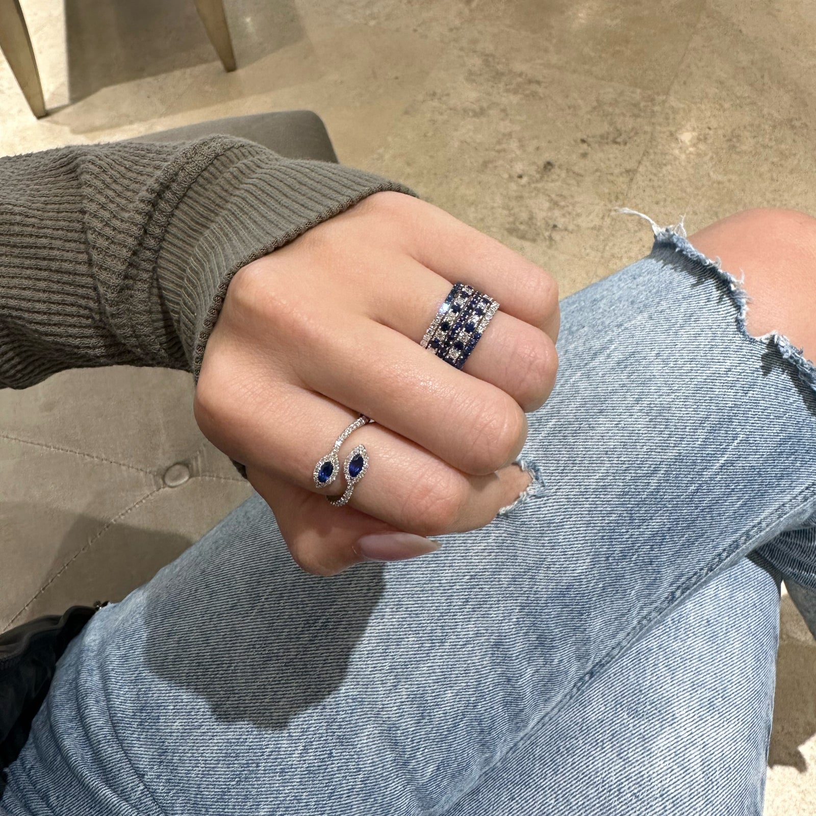 Sapphire Eternity Ring - 14K gold weighing 1.34 grams  - 39 sapphires weighing 0.64 carats