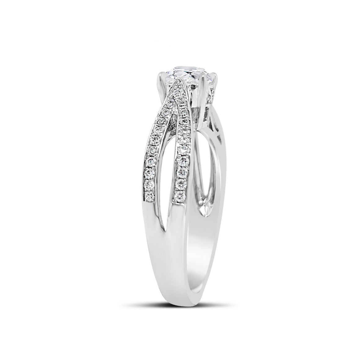 Round Diamond Engagement Ring with Open Shank  -18K weighting 4.77 GR  - 48 round diamonds totaling 0.23 carats