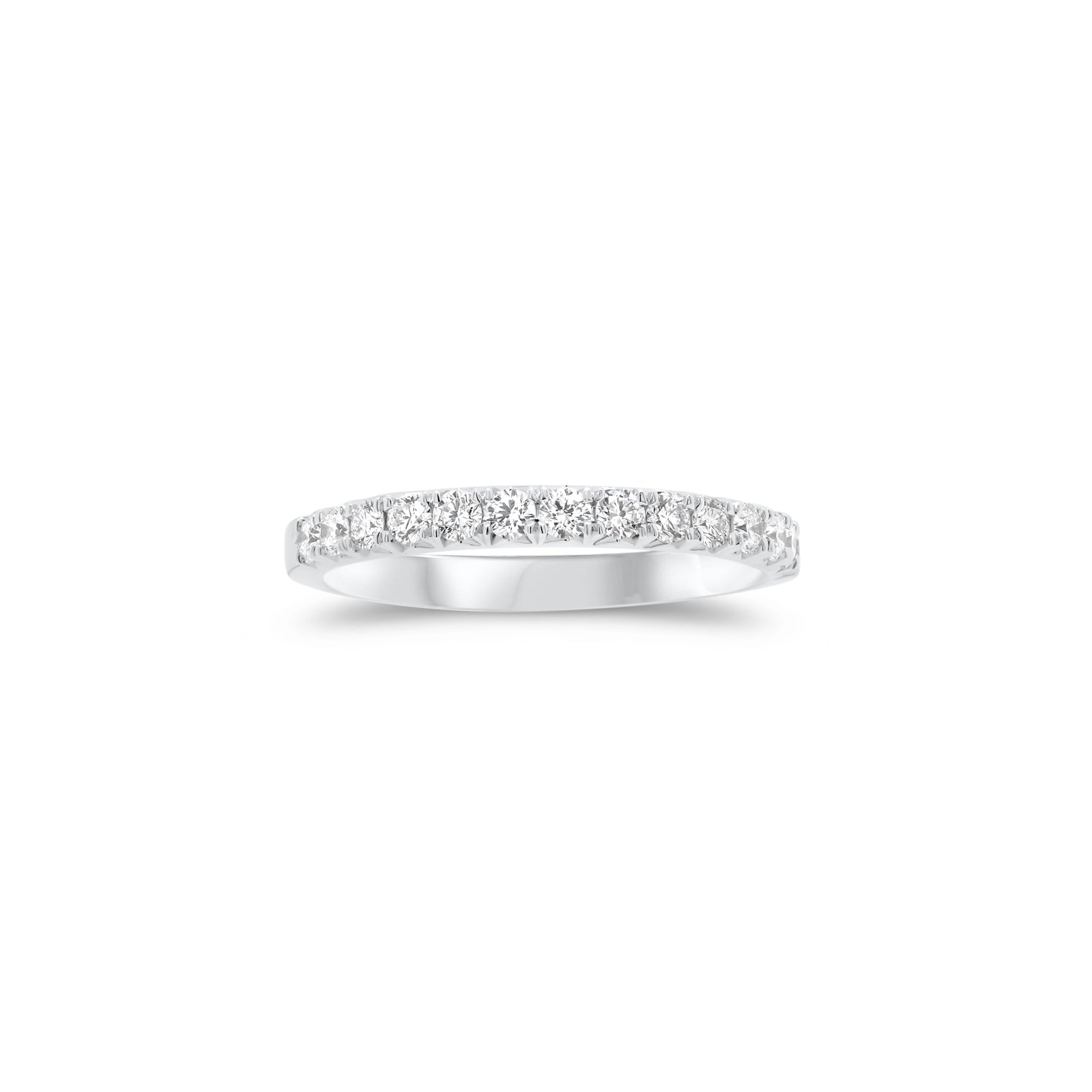 Diamond timeless wedding band - 18K gold weighing 2.57 grams  - 14 round diamonds totaling 0.40 carats