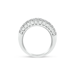 Baguette & Round Diamond Wedding Band   -18K gold weighing 9.73 grams   -15 slim baguettes totaling 1.52 carats   -24 round diamonds totaling 1.31 carats