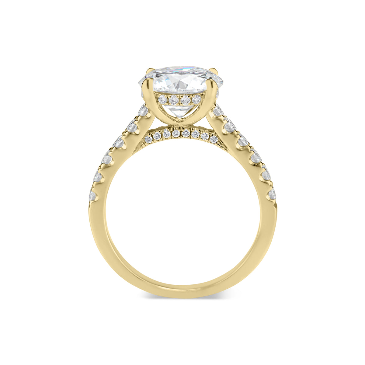Round Diamond Engagement Ring  -18 K weighting 3.87 GR - 44 round diamonds totaling 0.55 carats