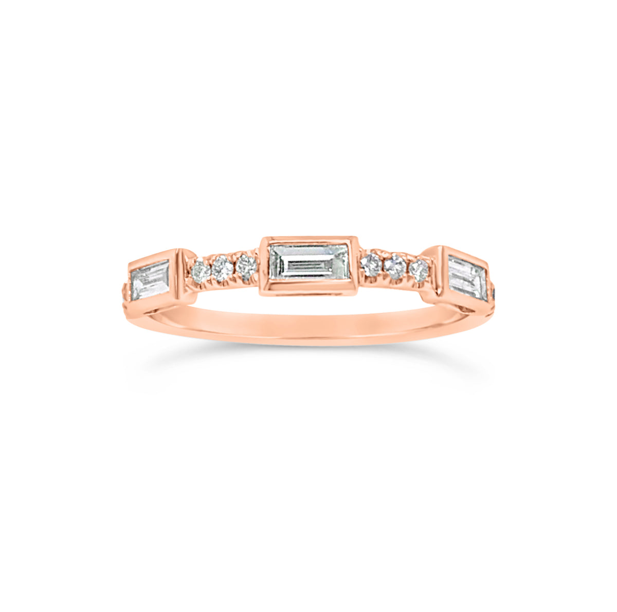 Diamond Baguette Slim Wedding Band  - 18k 1.79 GR  - 3 striahgt 0.20 total carat weight (baguettes)  - 12 round diamonds 0.10 total carat weight (rounds)