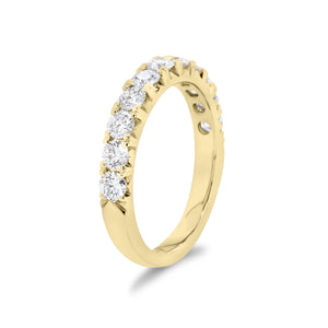 1 ct Diamond Wedding Band  - 18K gold weighing 3.33 grams  - 11 round diamonds totaling 1.0 carat