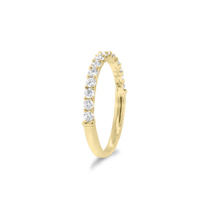 Simple Diamond Wedding Band  - 18K gold weighing 1.60 grams  - 15 round diamonds totaling 0.43 carats