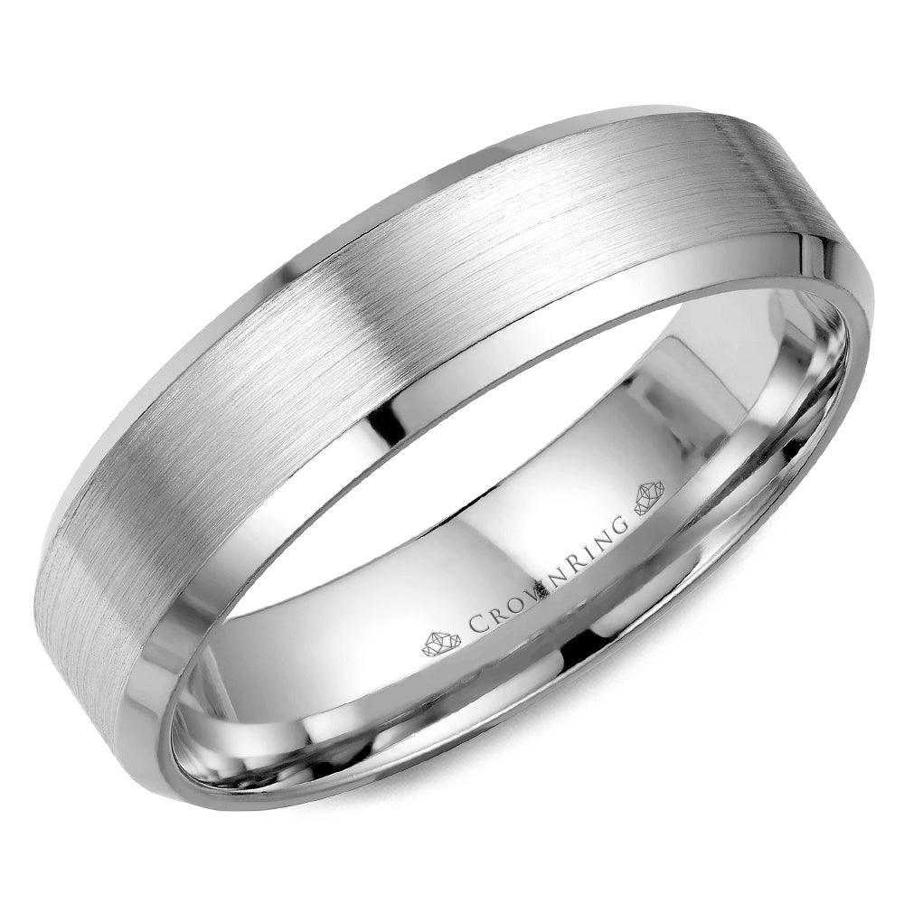 Sandpaper center & high polish edges men's wedding band This men's wedding band is composed of 14k gold weighing 7.2 grams with a width of 6.0 mm 